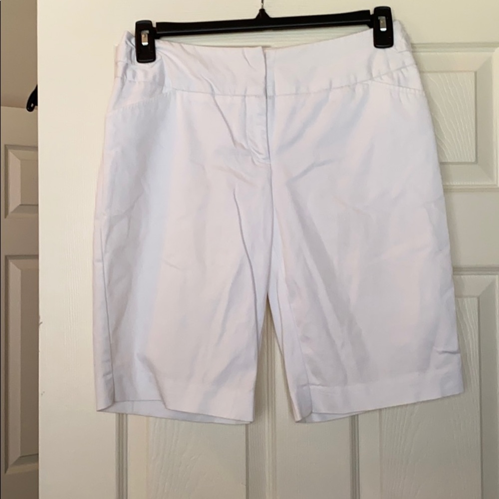 Worthington white shorts!!